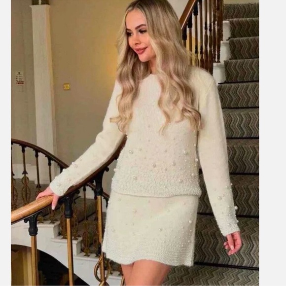 ZARA 2 PIECES MATCHING SET KNIT SWEATER WITH PEARLS AND PEARL KNIT MINI SKIRT - Picture 8 of 16